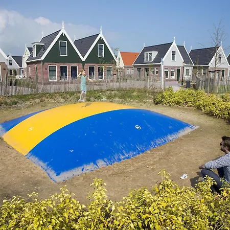 Detached Near Amsterdam Holiday home Uitdam